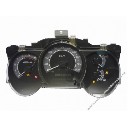 Přístrojová deska Toyota Hilux N33-B