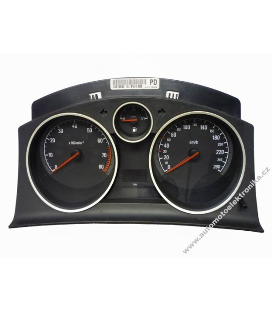 Přístrojová deska Opel Astra H benzin 13216682