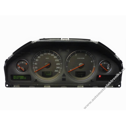 Přístrojová deska Volvo S60 D5  8673262 r.v.2004