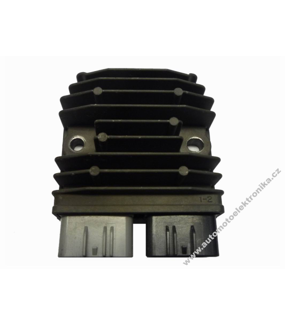 Regulátor dobíjení Yamaha MT07, SH821AA