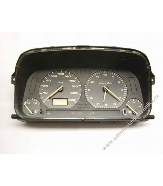 Přístrojová deska VW Golf III. s hodinama 1H6 919 033 L | oprava př...