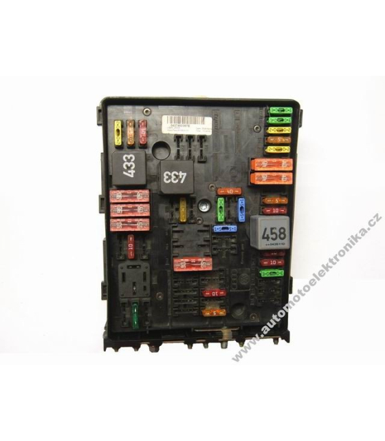 Pojistková jednotka Škoda Octavia II