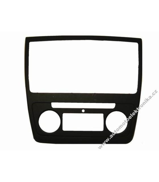 Panel okolo autorádia Škoda YETI 2011